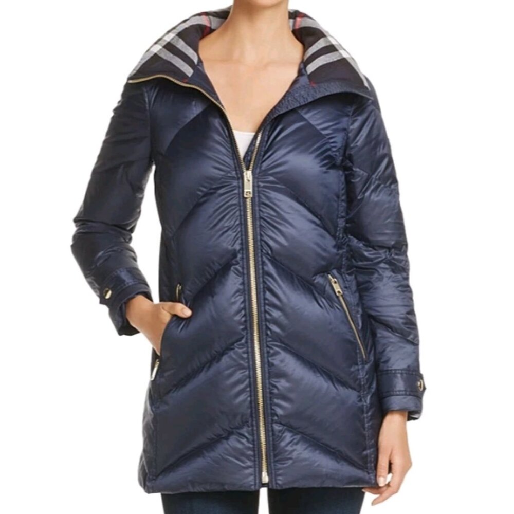 Burberry Eastwick Chevron Quilted 90% Goose Down Puffer Coat, Color Ink